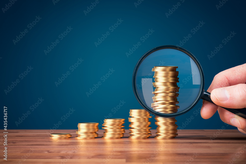 On-chain Liquidity and DeFi Risk Management